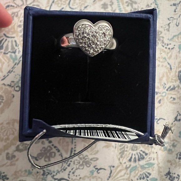 🆕 RETIRED SWAROVSKI RING ❗️ - Picture 3 of 9